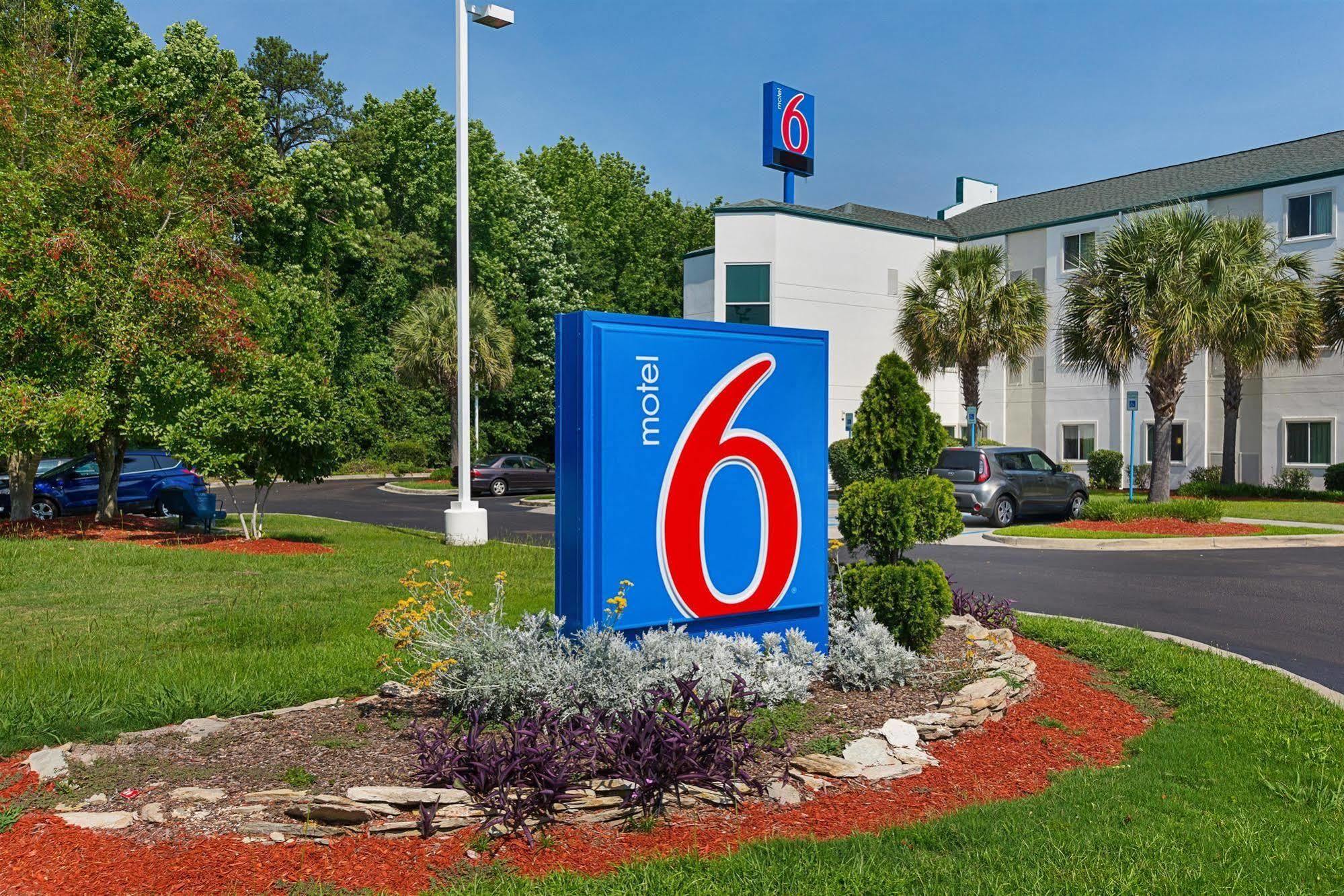 Motel 6-Columbia, Sc - Fort Jackson Area Екстер'єр фото