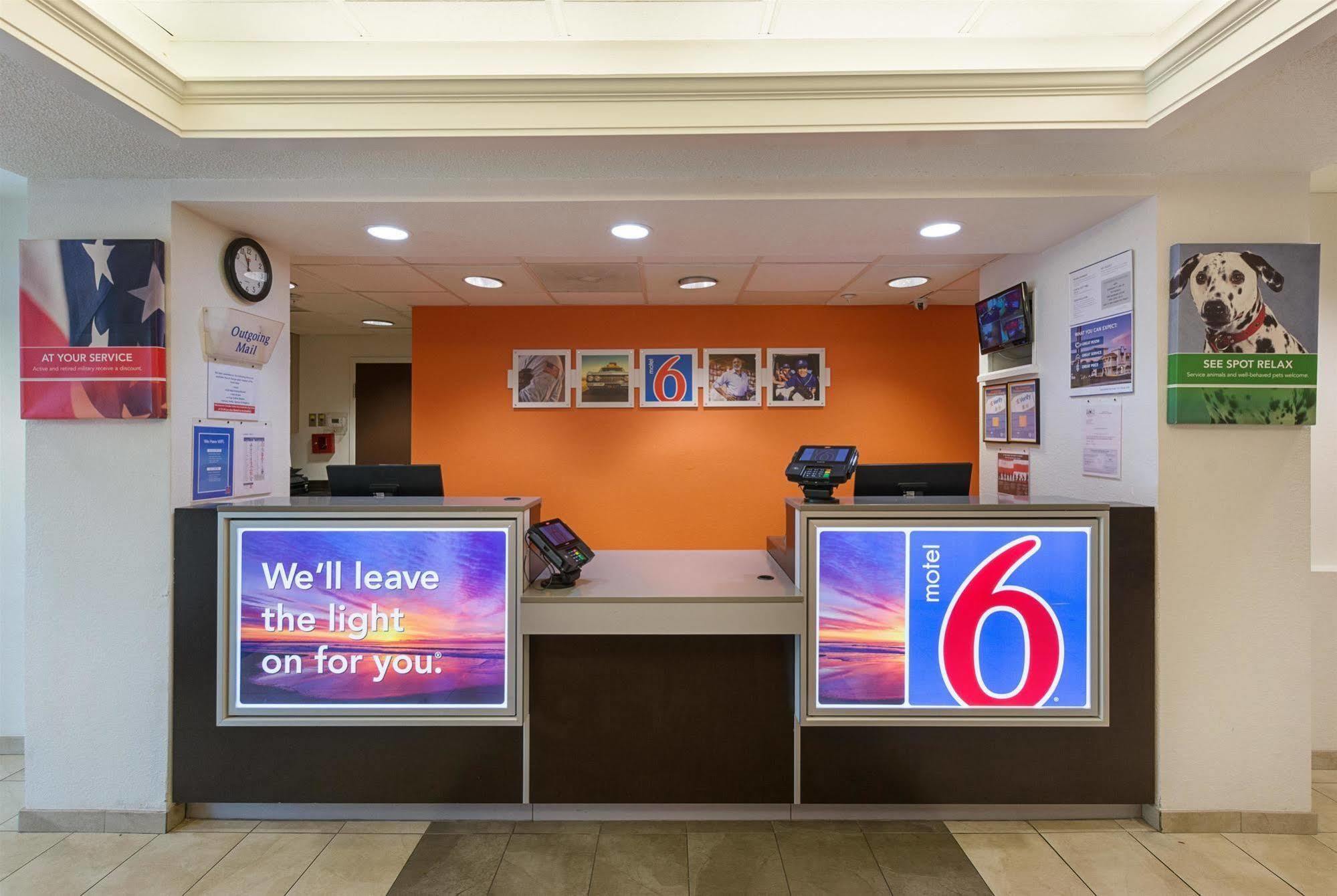 Motel 6-Columbia, Sc - Fort Jackson Area Екстер'єр фото